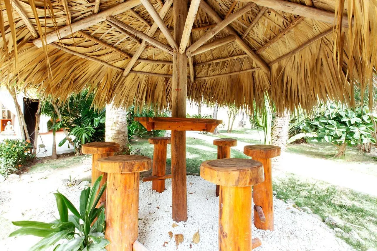 Tropicana Suites Deluxe Beach Club & Pool - Playa Los Corales Punta Cana