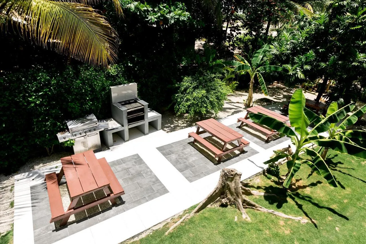 Hotel Tropicana Suites Deluxe Beach Club & Pool - Playa Los Corales Punta Cana