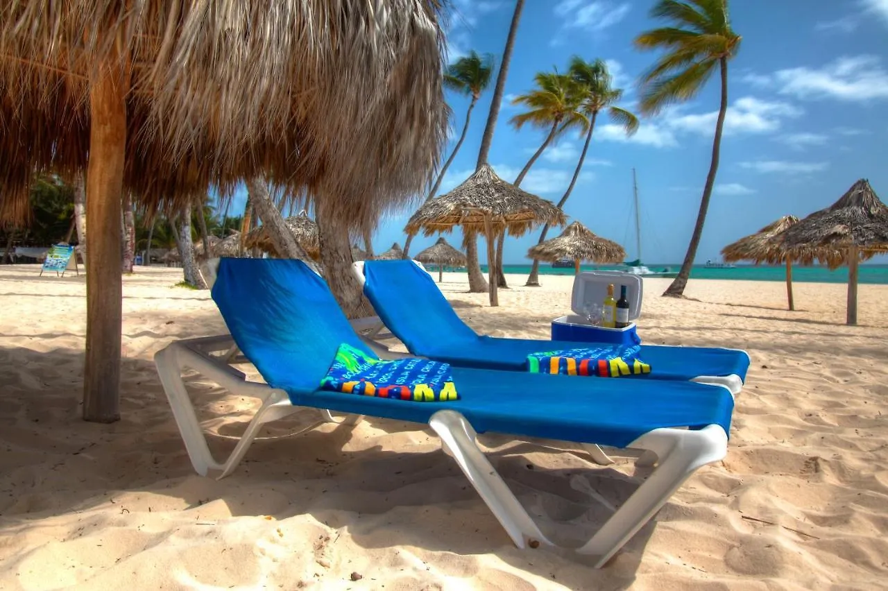 Hotel Tropicana Suites Deluxe Beach Club & Pool - Playa Los Corales Punta Cana